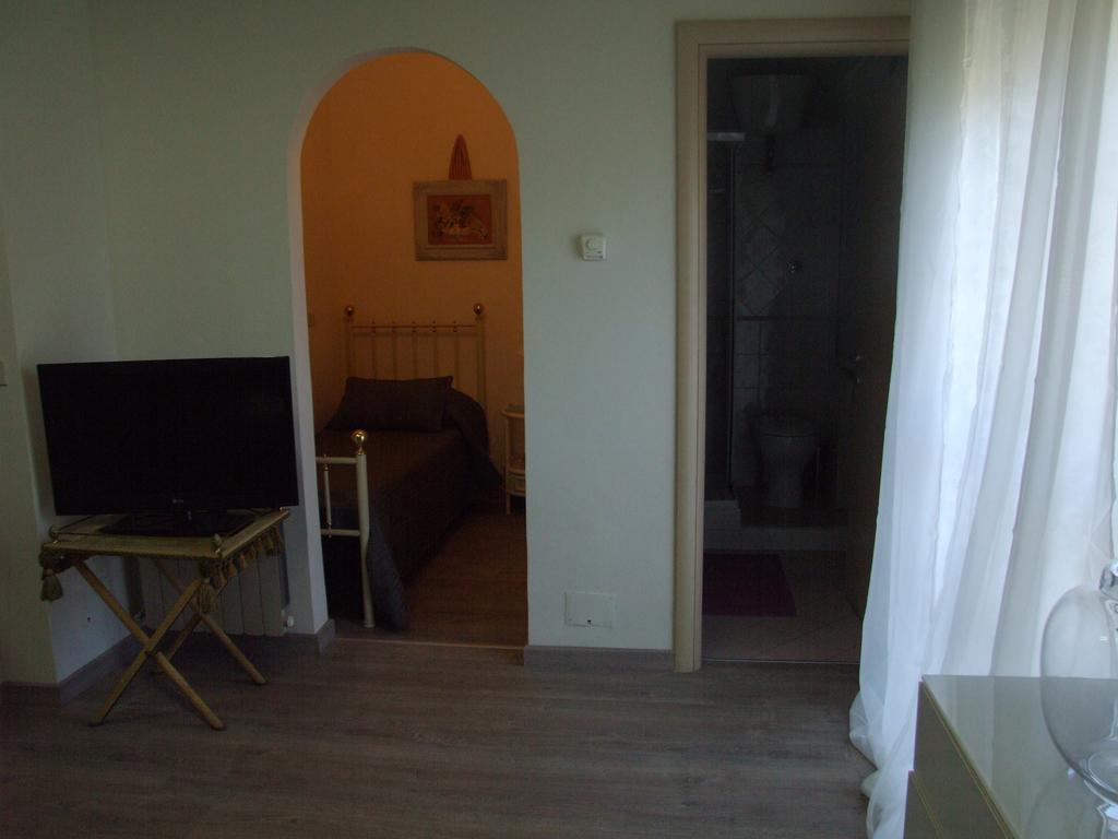 Residenza I Ciclamini Bed & Breakfast Roma Ngoại thất bức ảnh