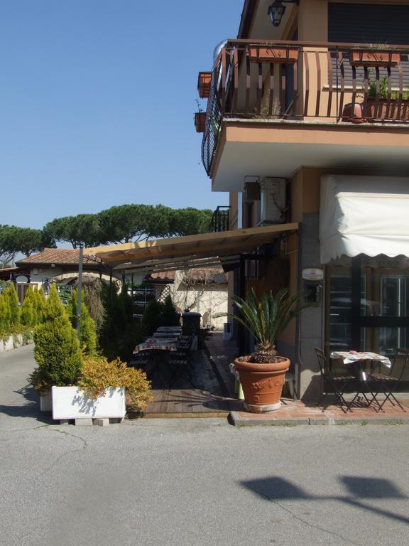 Residenza I Ciclamini Bed & Breakfast Roma Ngoại thất bức ảnh